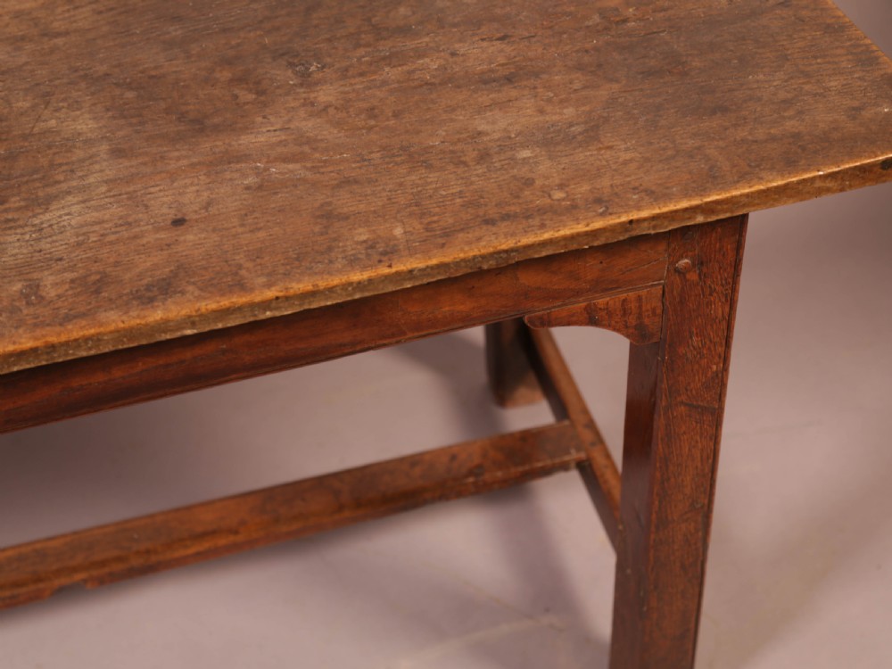A Good 18th Century Farmhouse Table in Oak  View XVII