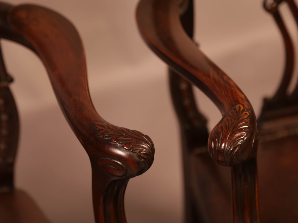 Fine Set of 8 Mahogany Dining Chairs View XII
