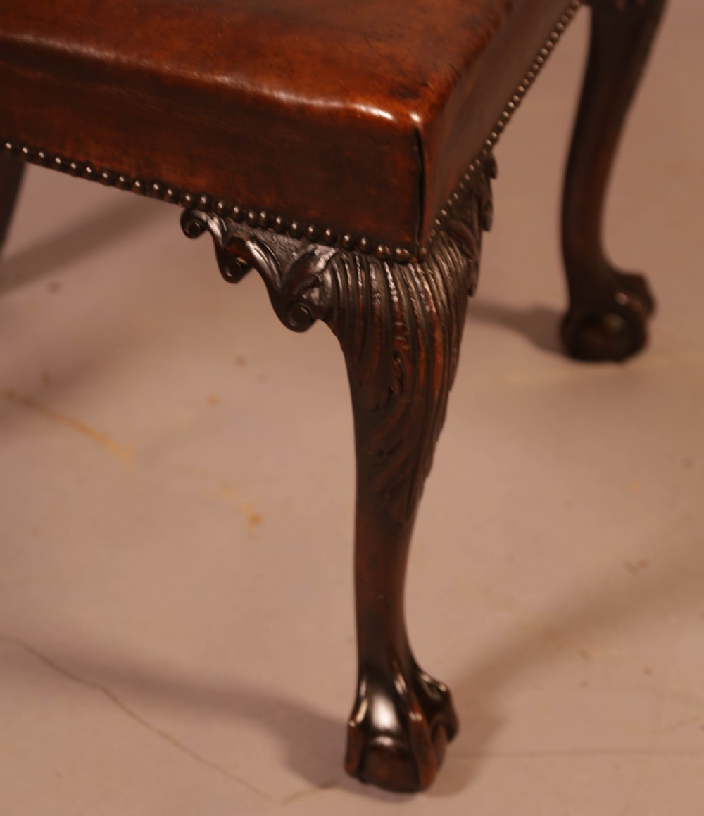 Fine Set of 8 Mahogany Dining Chairs View XXIII