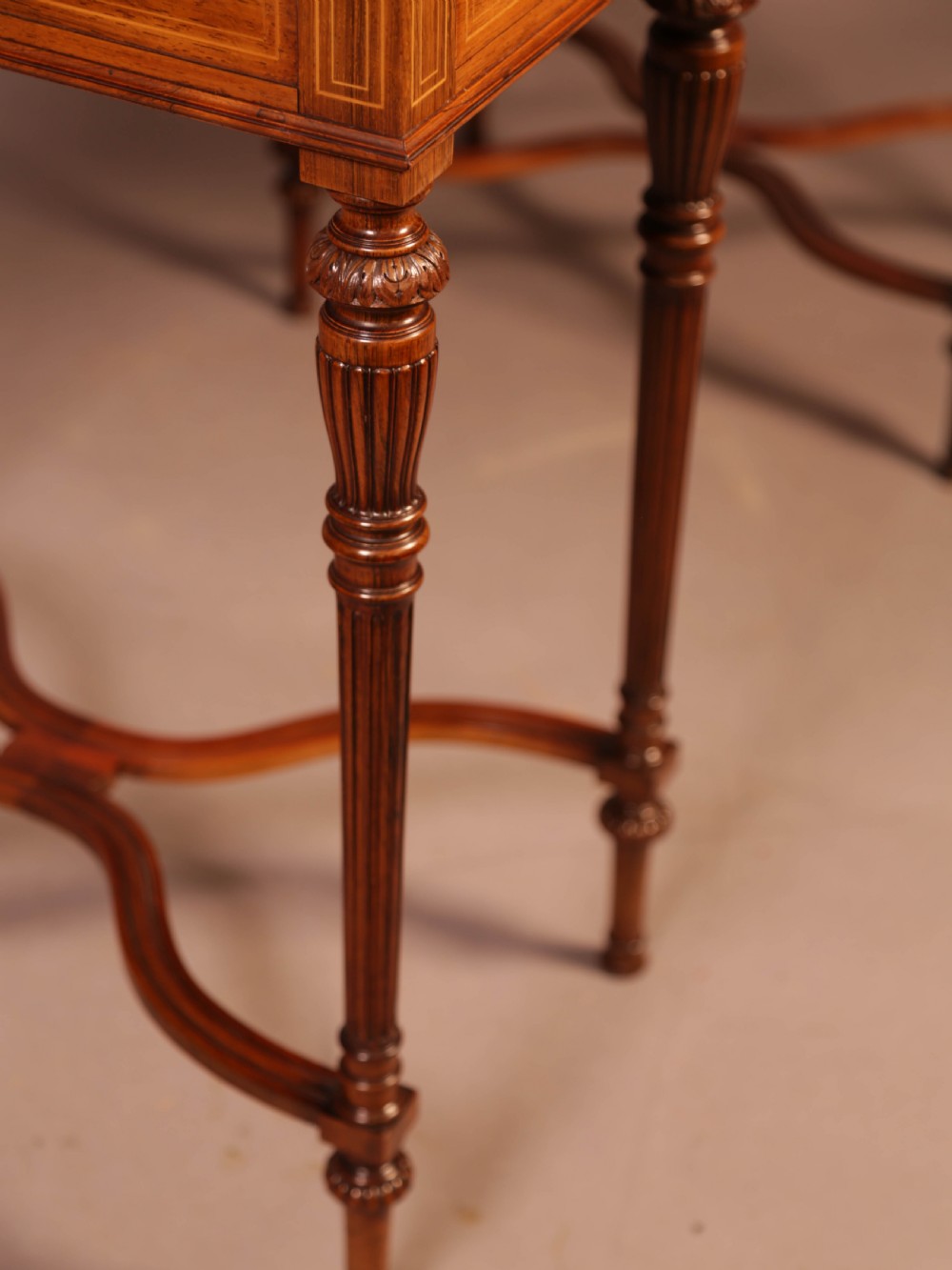 A Quality Writing Table By Collinson and Lock View XI