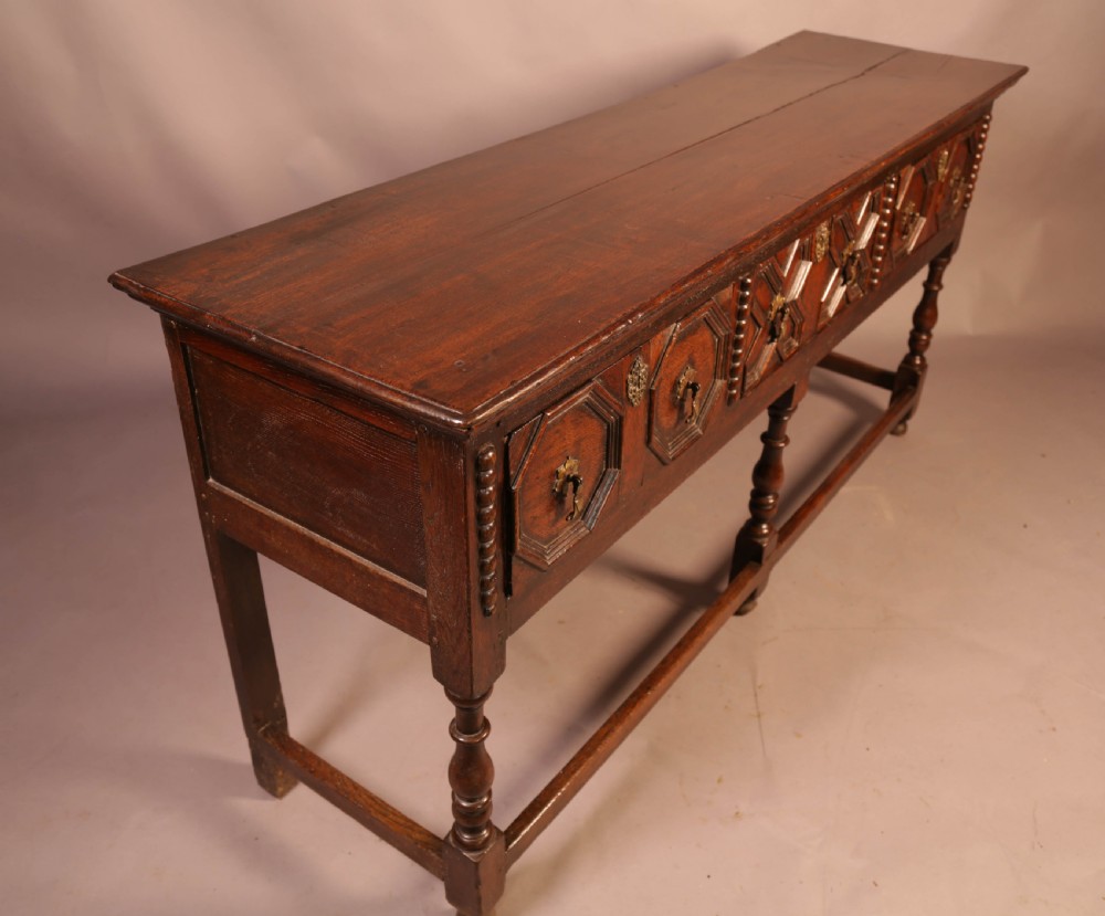 Early 18th century Serving Dresser in Oak View V