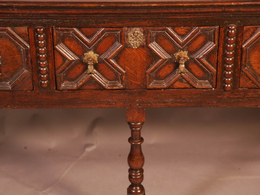 Early 18th century Serving Dresser in Oak View VI