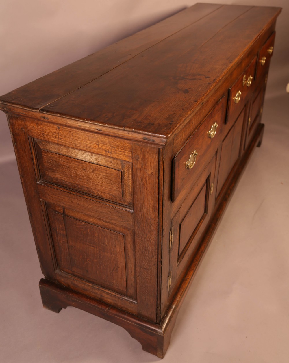 George II Serving Dresser in Oak View V