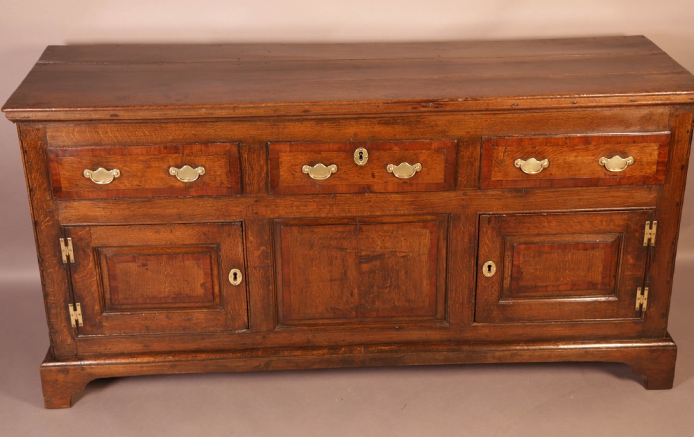 George II Serving Dresser in Oak View IX