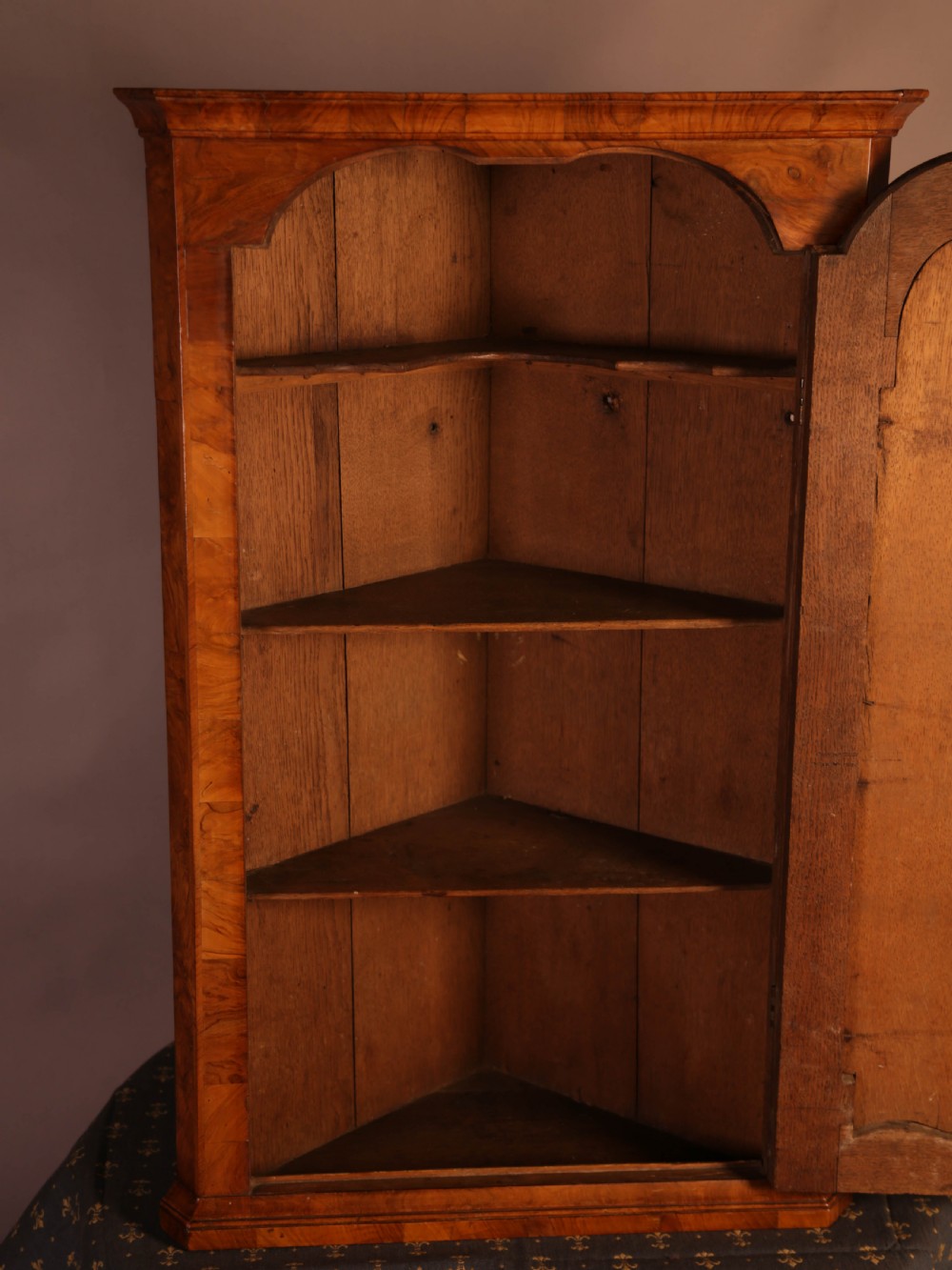 Stunning George I Walnut Corner cupboard all Original View IV