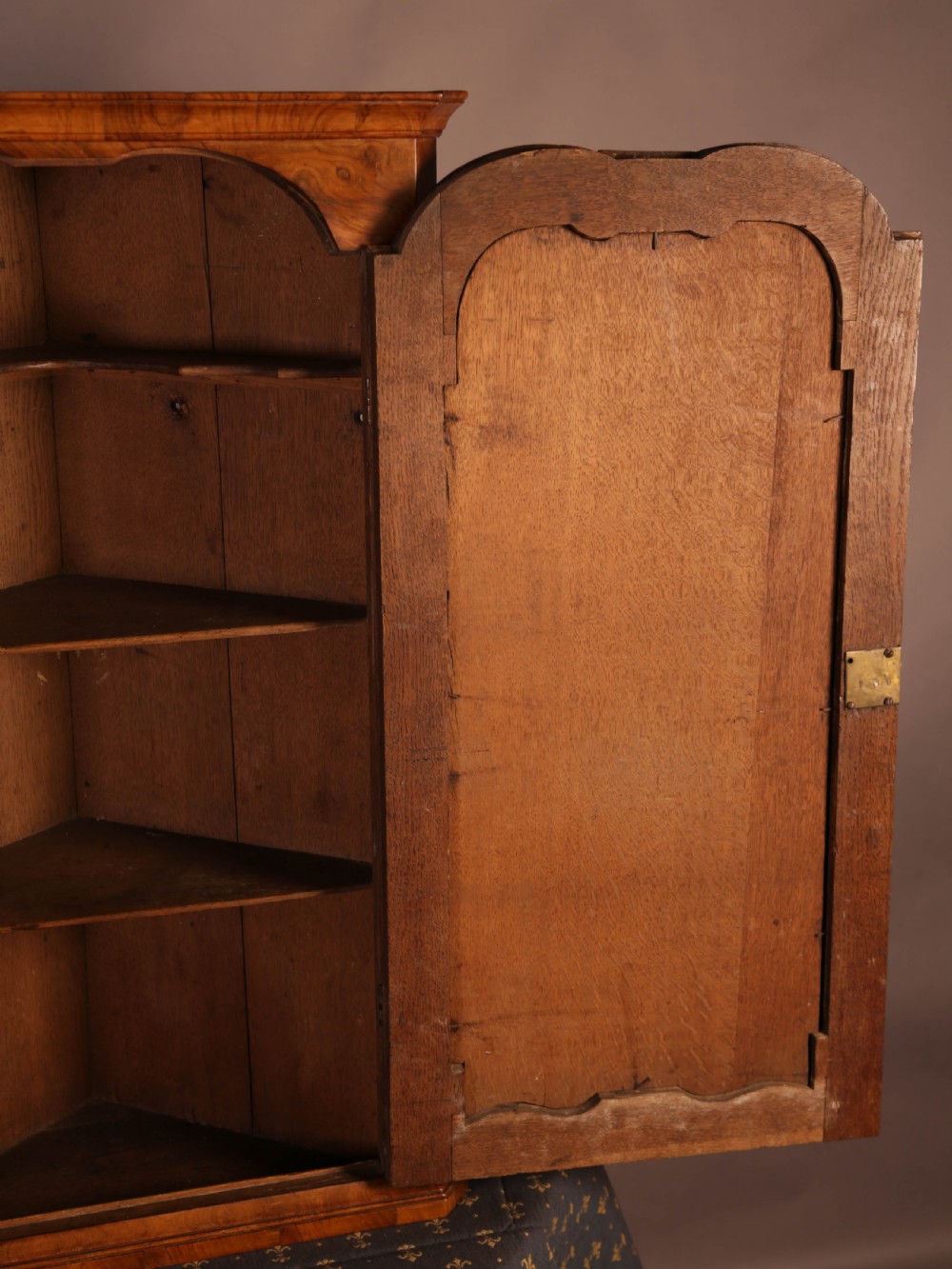 Stunning George I Walnut Corner cupboard all Original View V