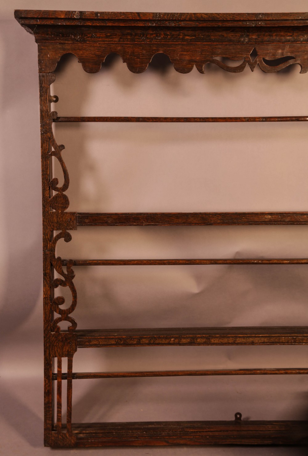 A Good 18th century Plate Rack Oak View II