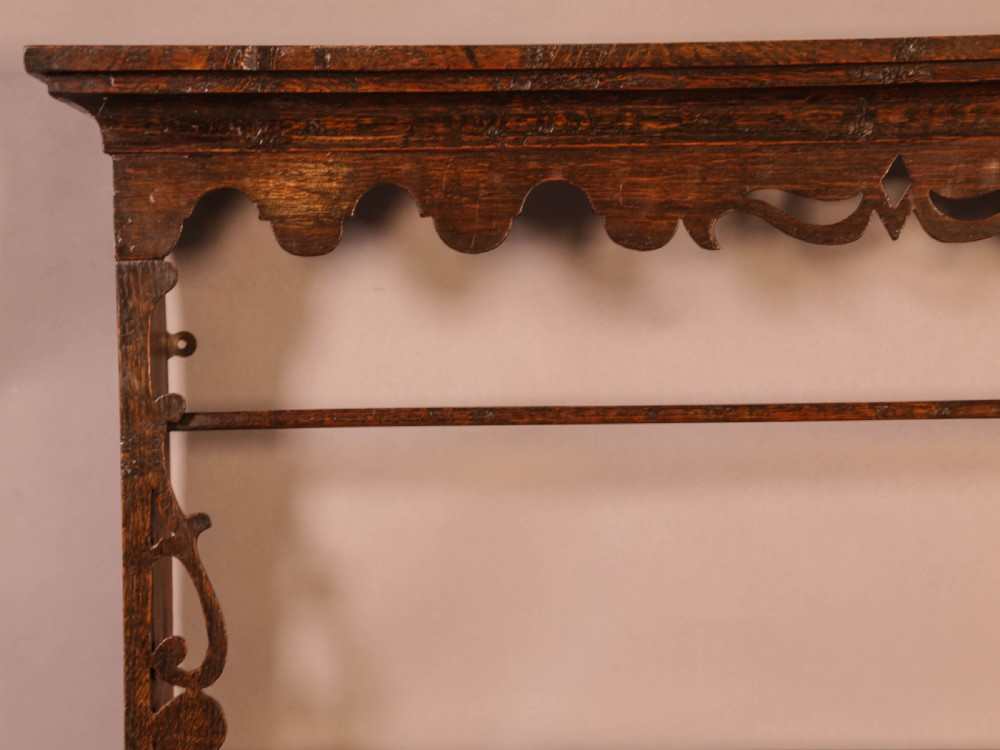 A Good 18th century Plate Rack Oak View V