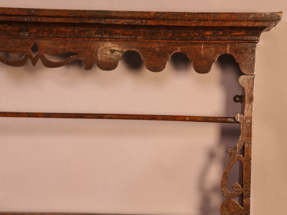 A Good 18th century Plate Rack Oak View VII