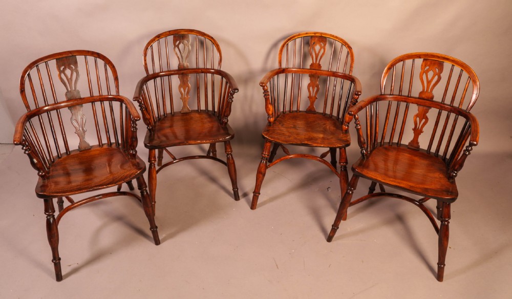 A Set of 4 Yew Wood Windsor Chairs Nicholson rockley View II
