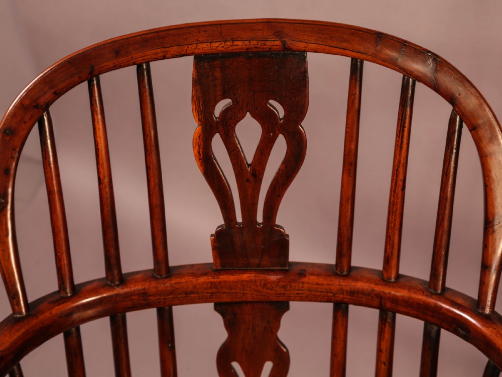 A Set of 4 Yew Wood Windsor Chairs Nicholson rockley View XIII