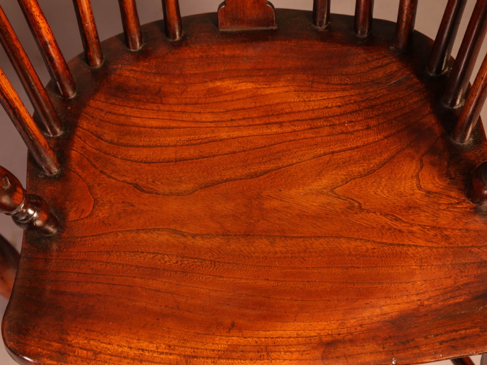 A Set of 4 Yew Wood Windsor Chairs Nicholson rockley View XIX