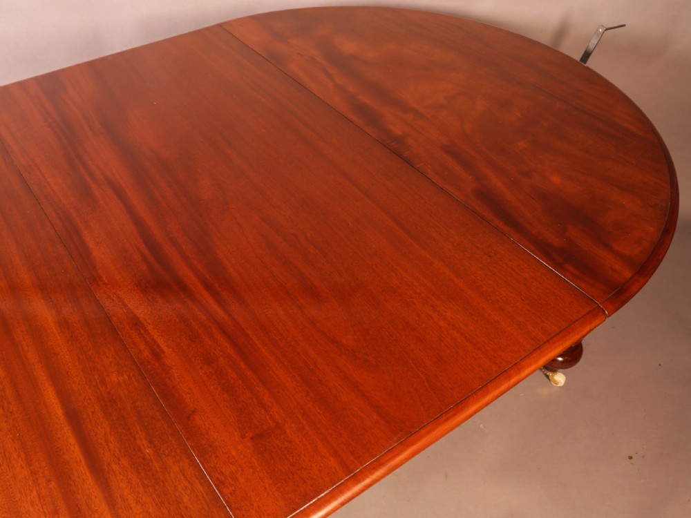 A Victorian Mahogany Extending Wind Out Dining Table to seat 10 View XIII