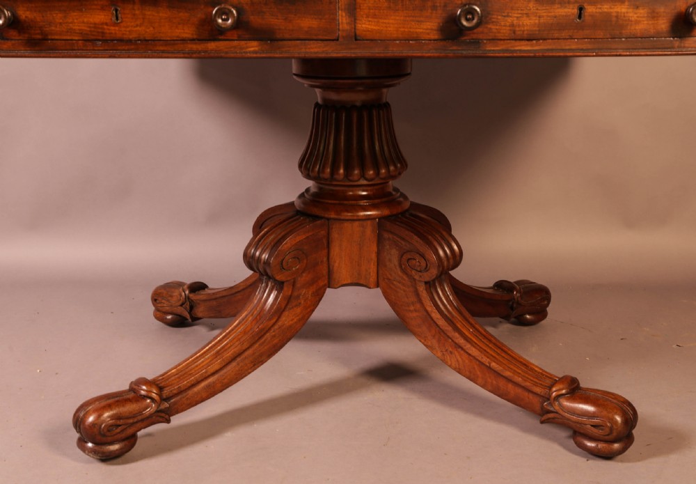 A Georgian Library Table in Mahogany View IV