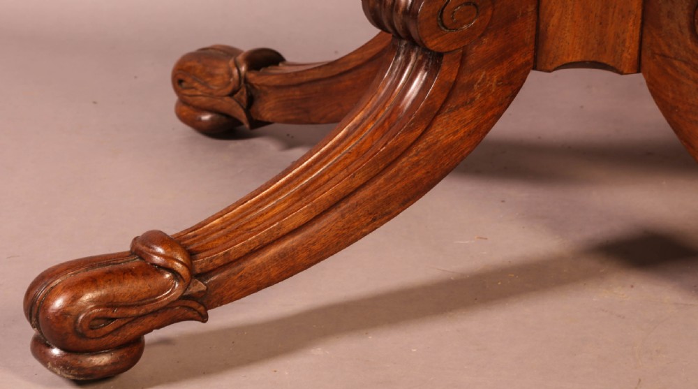 A Georgian Library Table in Mahogany View VII
