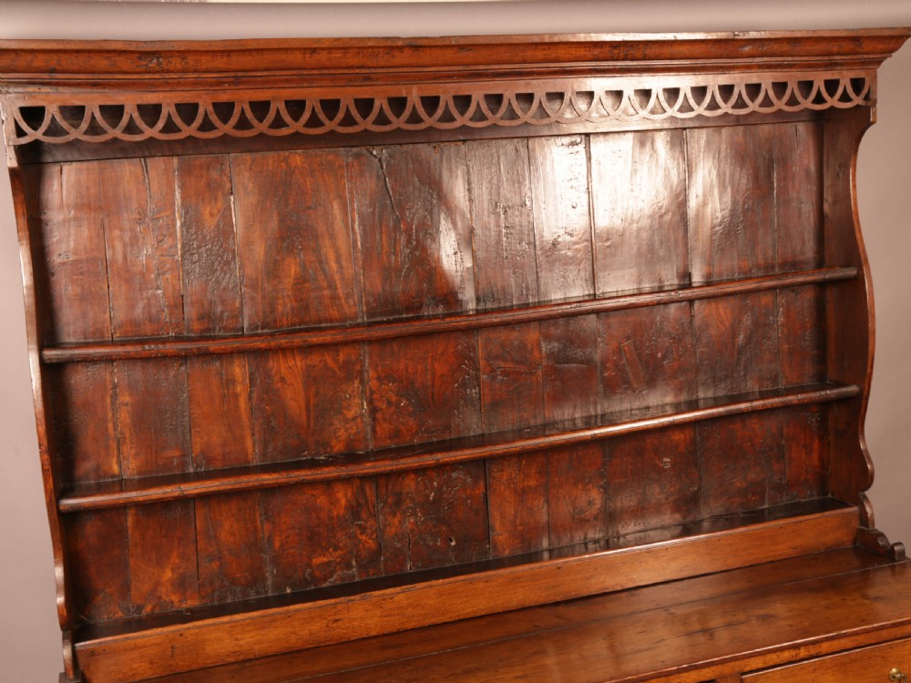 A George III Oak Dresser and Plate Rack View IX