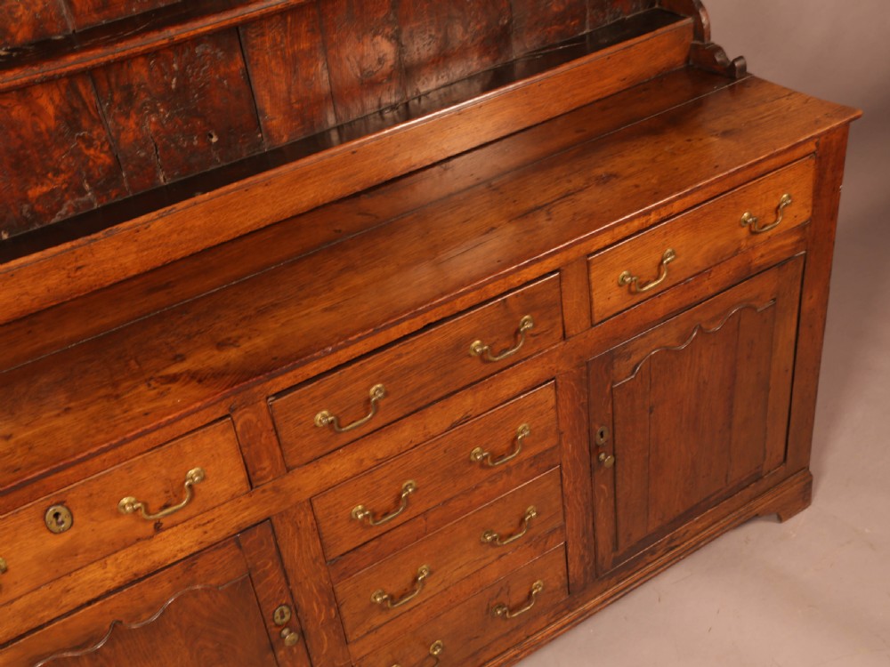 A George III Oak Dresser and Plate Rack View XII