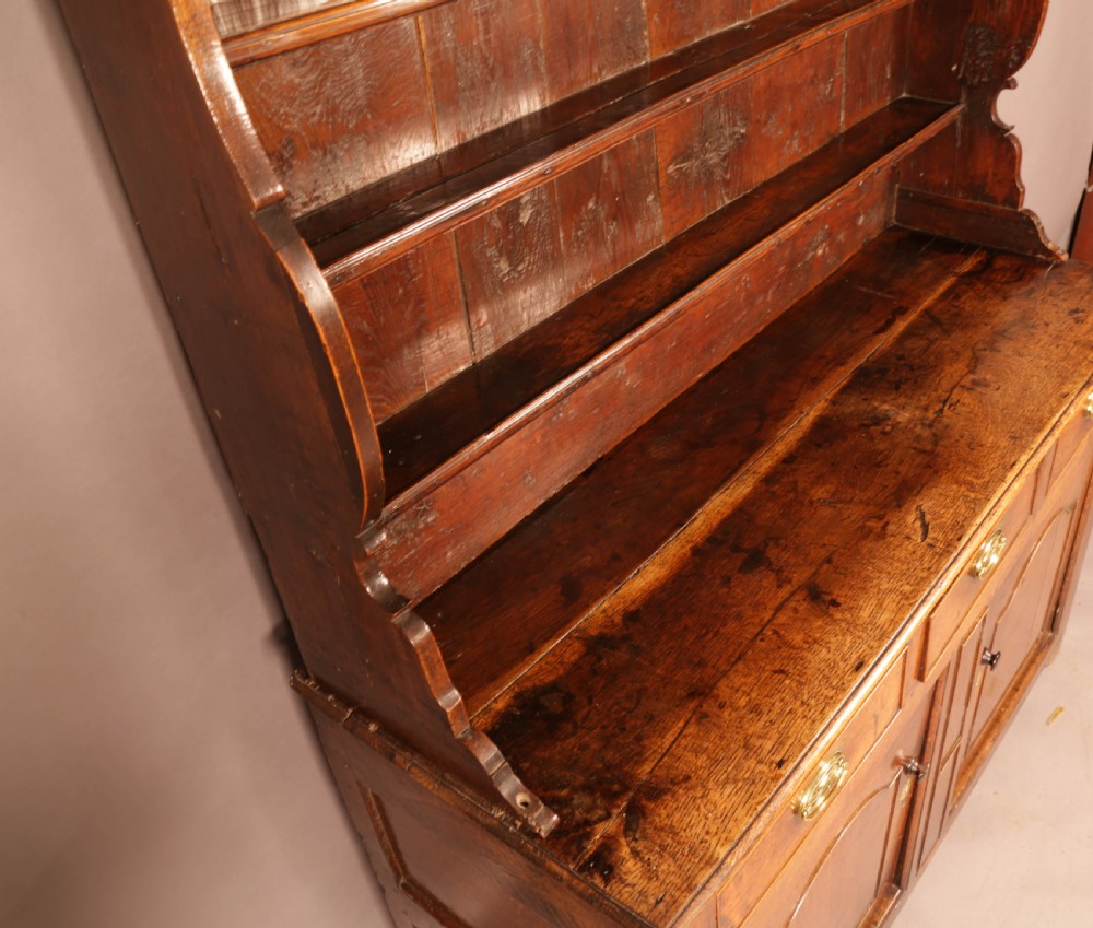 A George II Oak Dresser View XVI