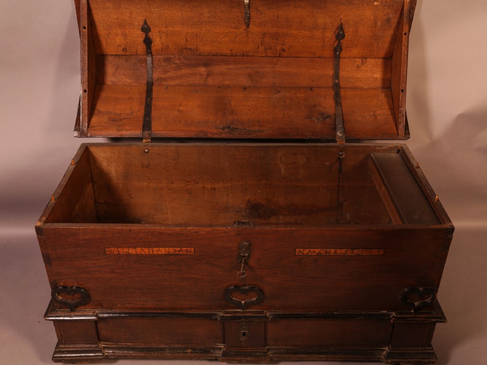 18th century Marriage Coffer View VIII