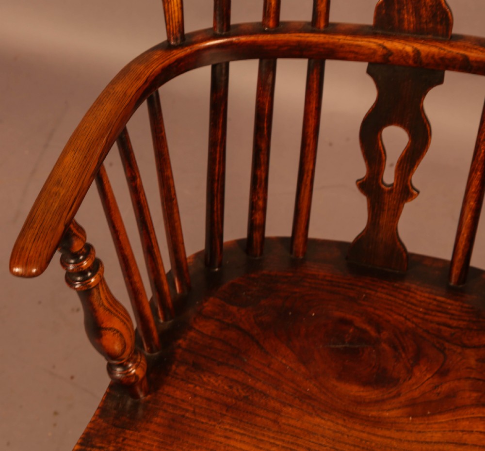 A High Windsor Chair in Ash and Elm Rockley Maker View VI