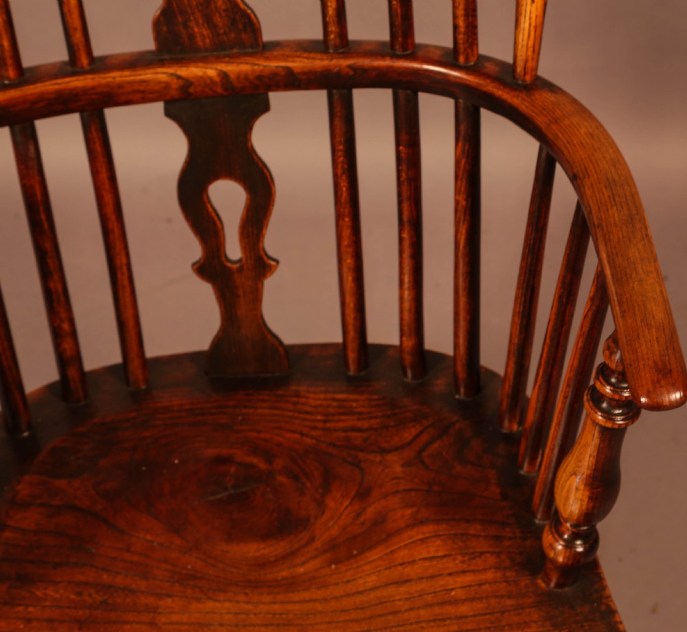 A High Windsor Chair in Ash and Elm Rockley Maker View VII