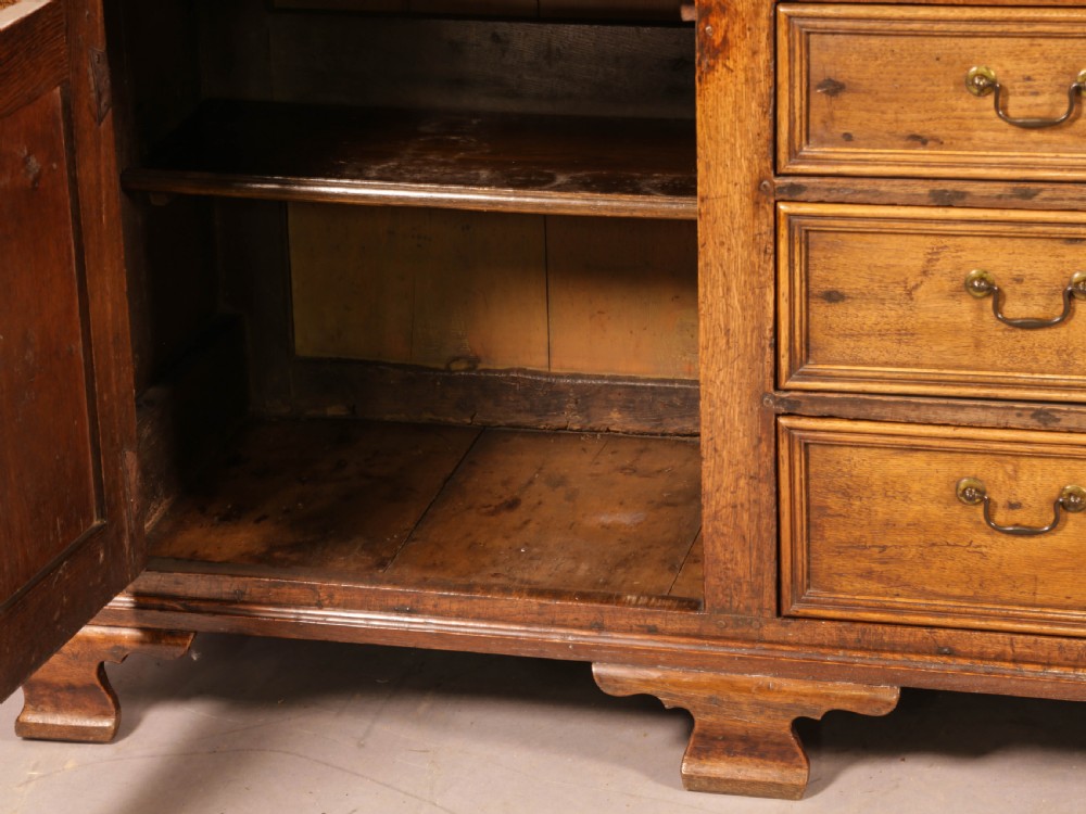 Superb Georgian Oak Serving Dresser Large View XIX
