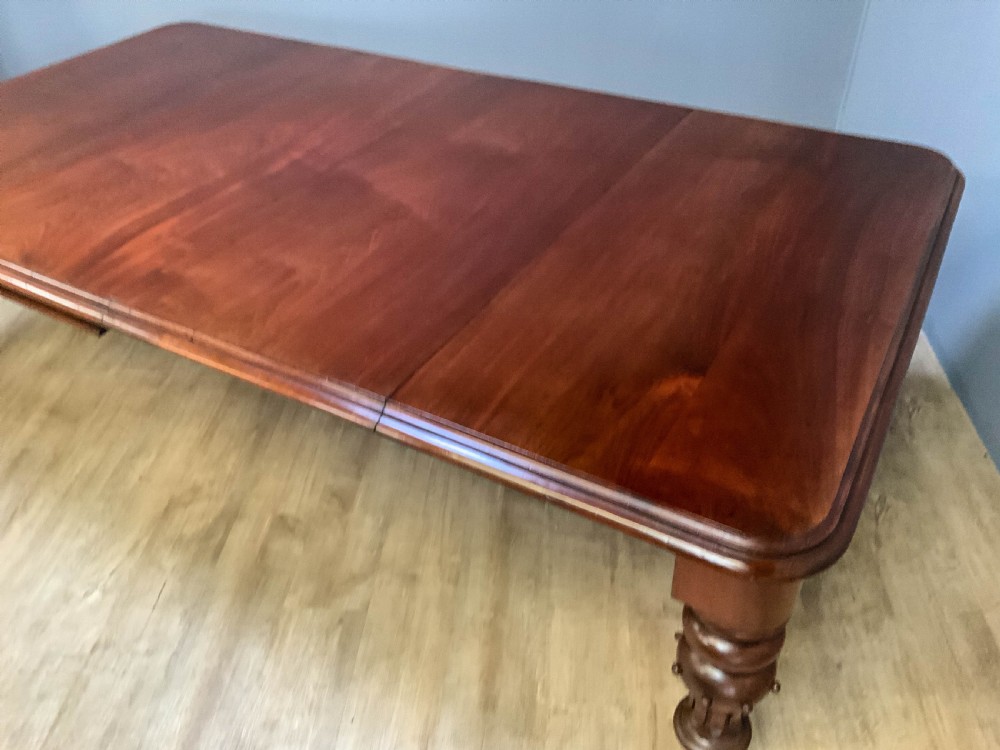 A Victorian Mahogany Extending Dining table seats 10 View V