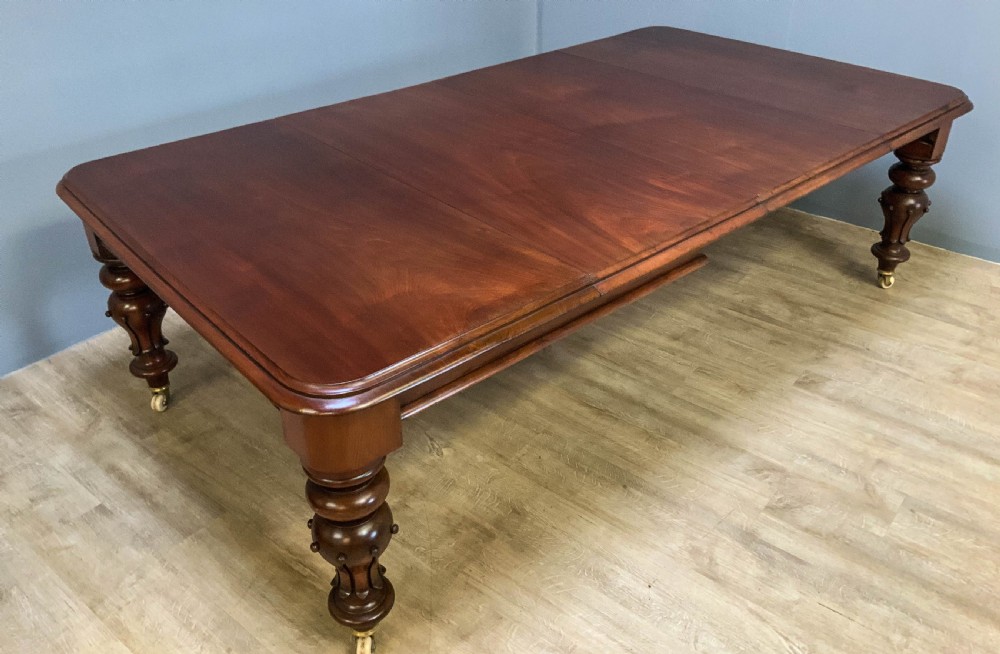 A Victorian Mahogany Extending Dining table seats 10 View VI