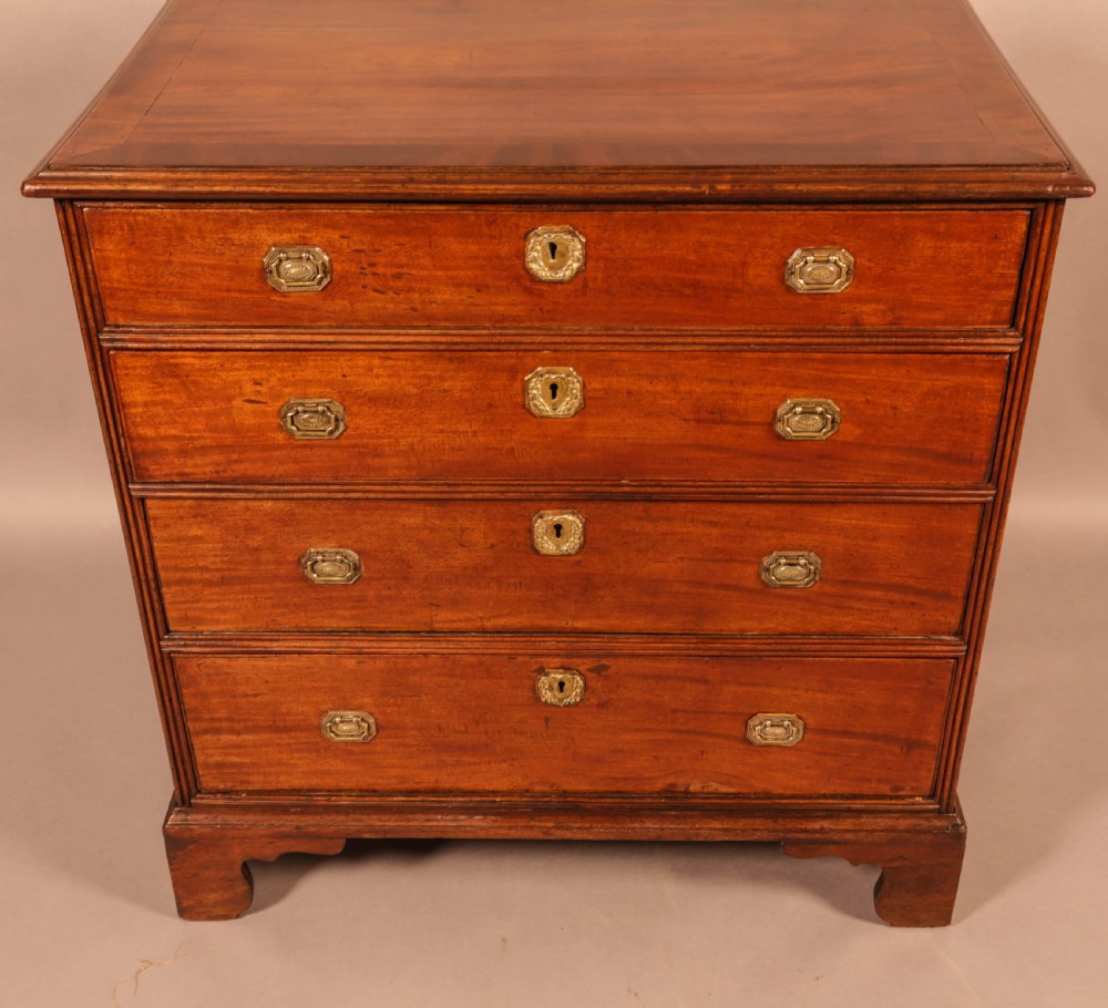 A Small 18th century Mahogany Chest of Drawers View VIII