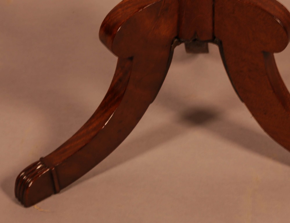 A Georgian Mahogany Tripod Table View V