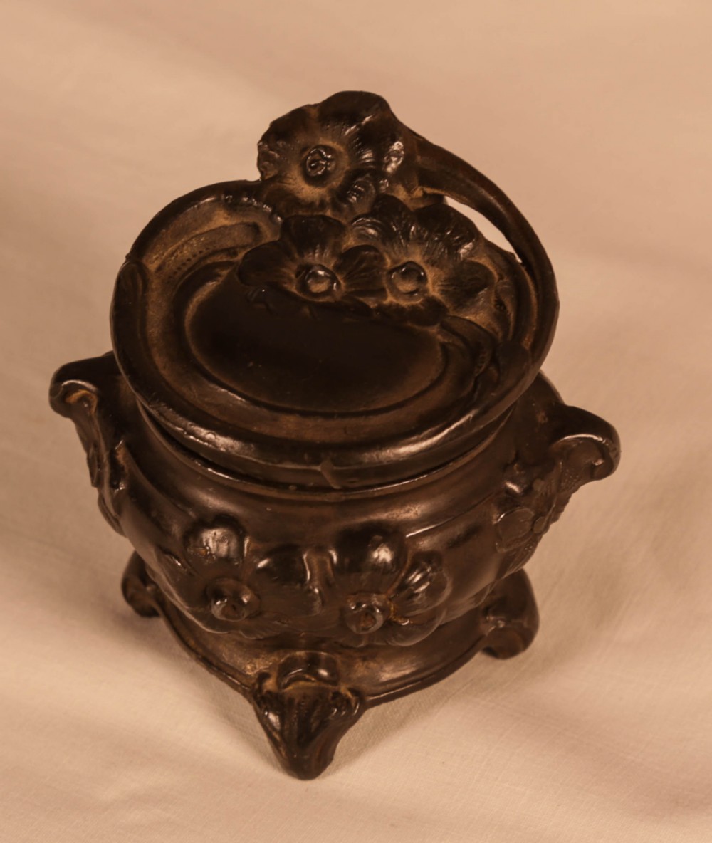 A Pewter Inkwell Art Neuvaux
