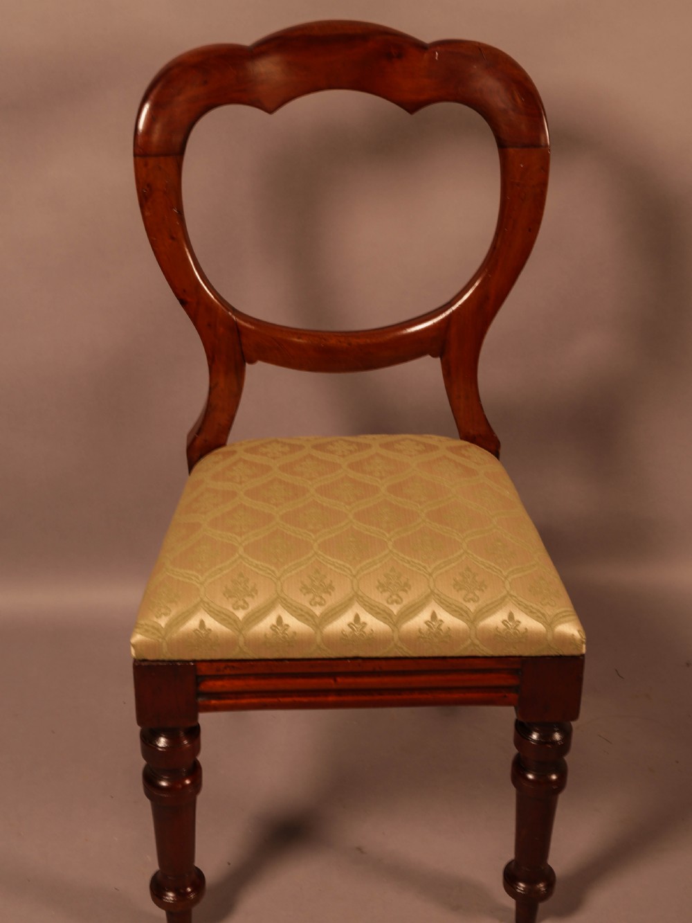 A Good set of 12 Victorian Mahogany Balloon Back dining chairs View VII