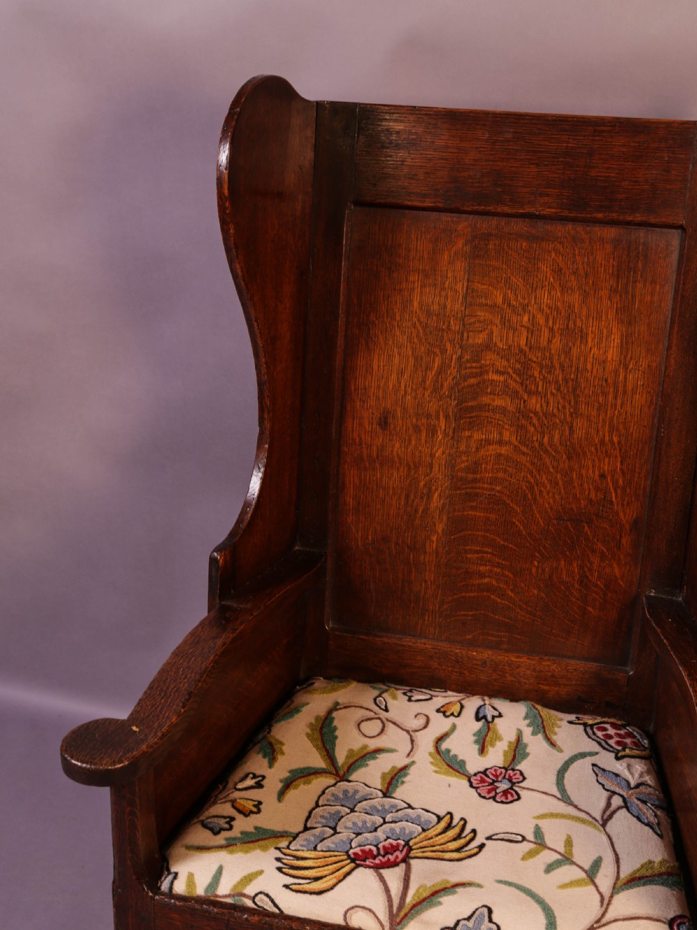A Georgian Lambing chair in Oak View VI