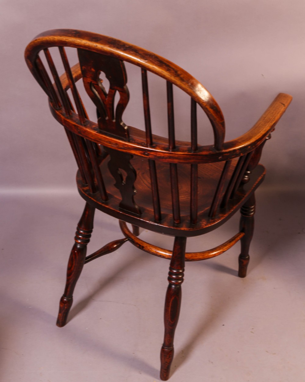 Near Matching set of 4 Windsor chairs Rockley View XIII