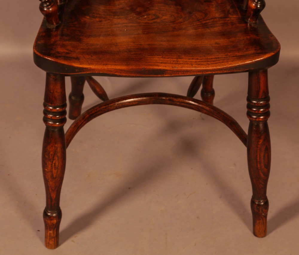 Low Windsor Chair stamped Fred Walker View IV