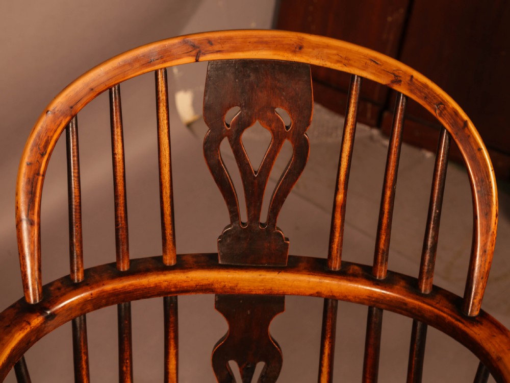 A Set of 4 Yew Tree Windsor Chairs Rockley Workshop View XII