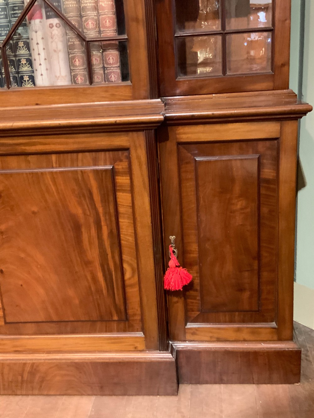 A Late Victorian Mahogany 4 Door Library Bookcase View XIII