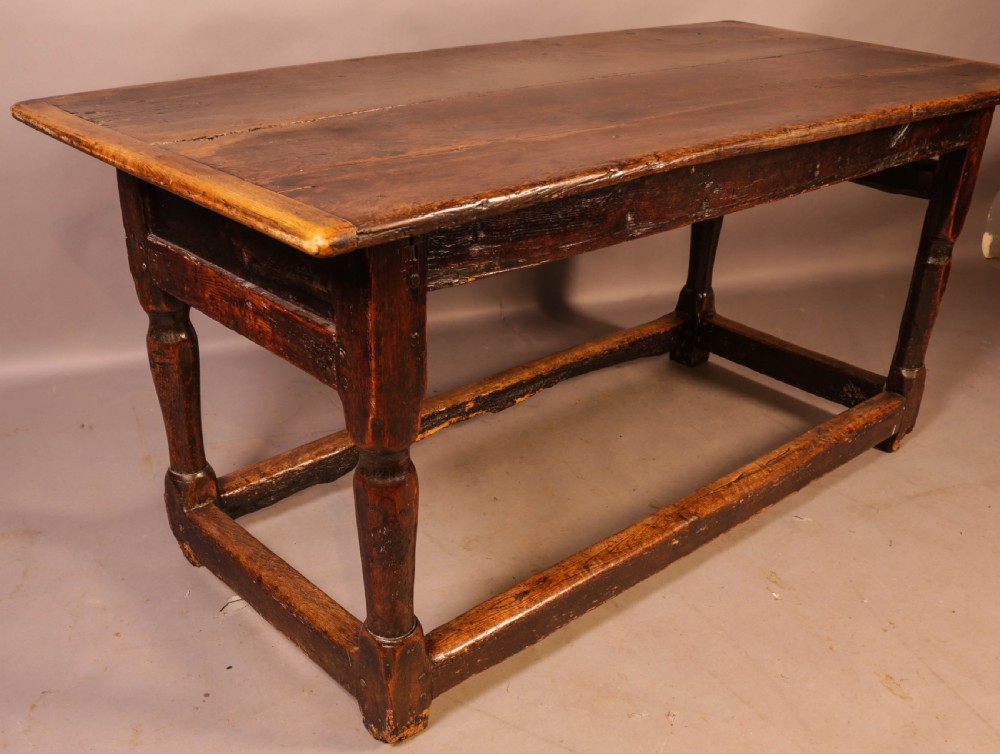 17th century Refectory Table in Oak View VIII