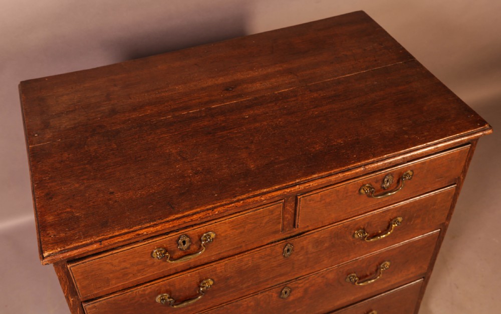 Georgian Oak Chest of Drawers View IV