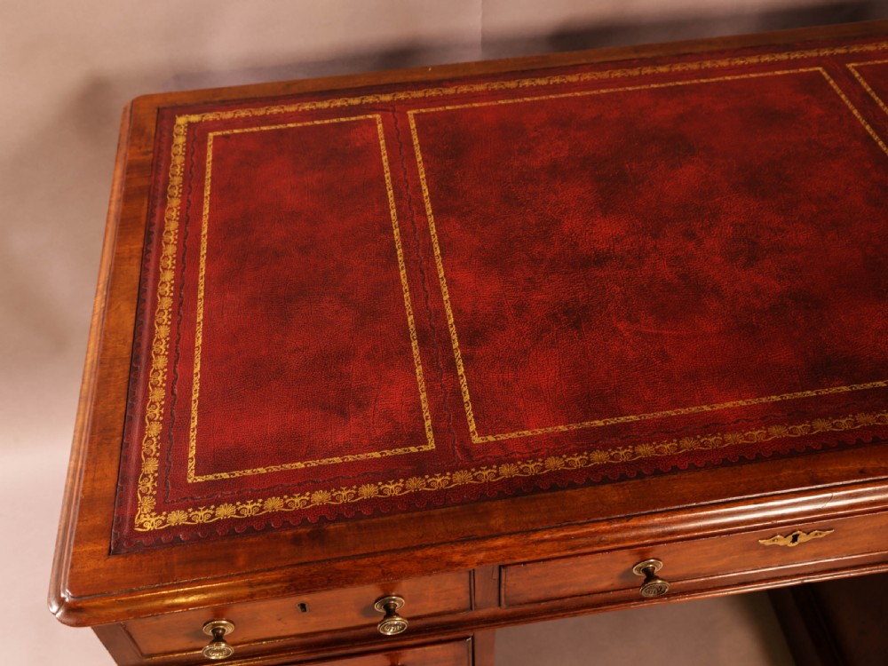 A Victorian Pedestal Desk in Mahogany View V