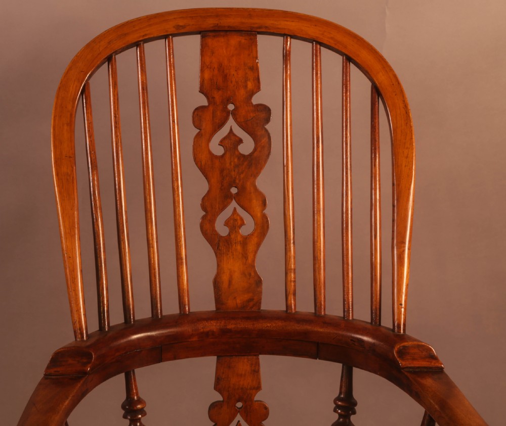 A Good Victorian Broad Arm Windsor Chair View IV