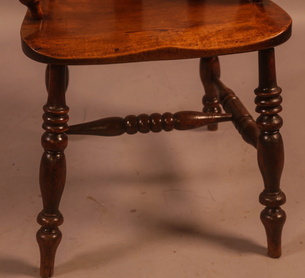A Good Victorian Broad Arm Windsor Chair View IX