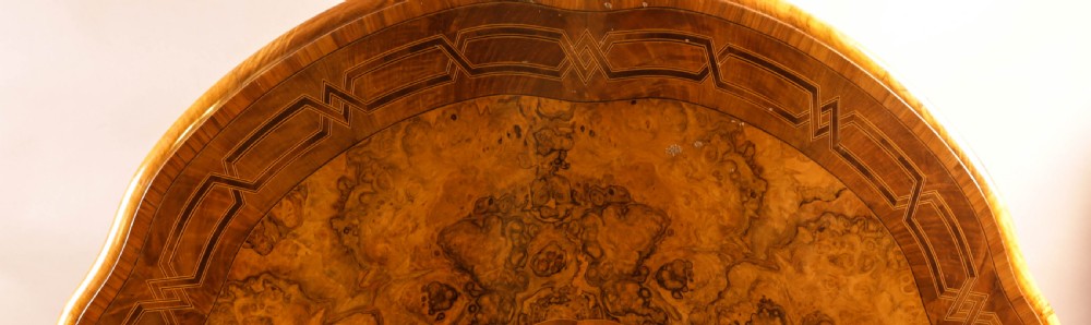A Stunning Quality Victorian Burr Walnut Centre Table Exhibition quality View XV