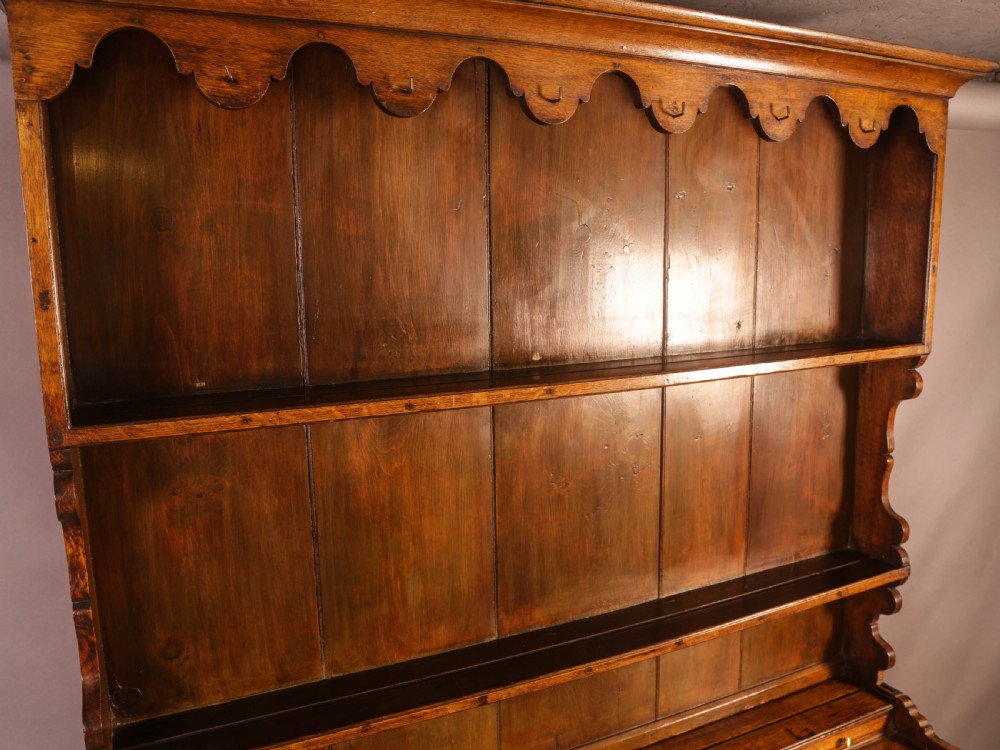 A Good Georgian Oak Dresser View XII