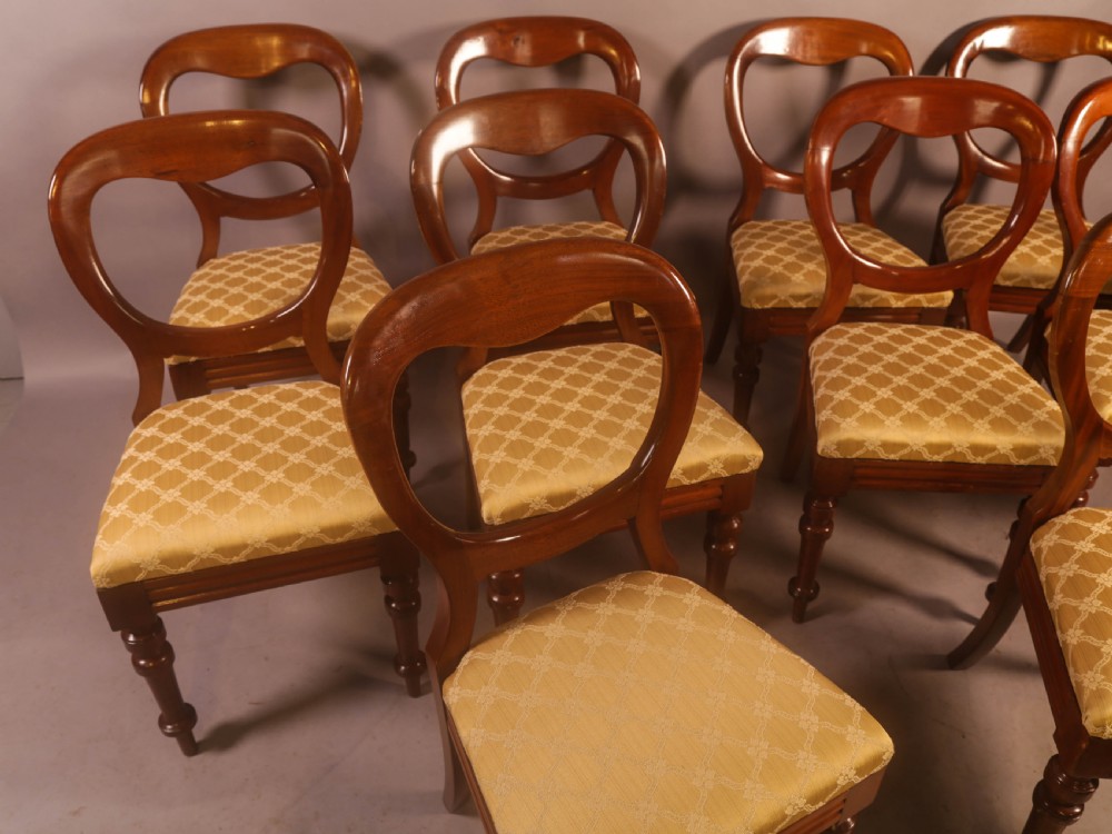 A Set of 10 Victorian Mahogany Balloon Back Dining chairs View II