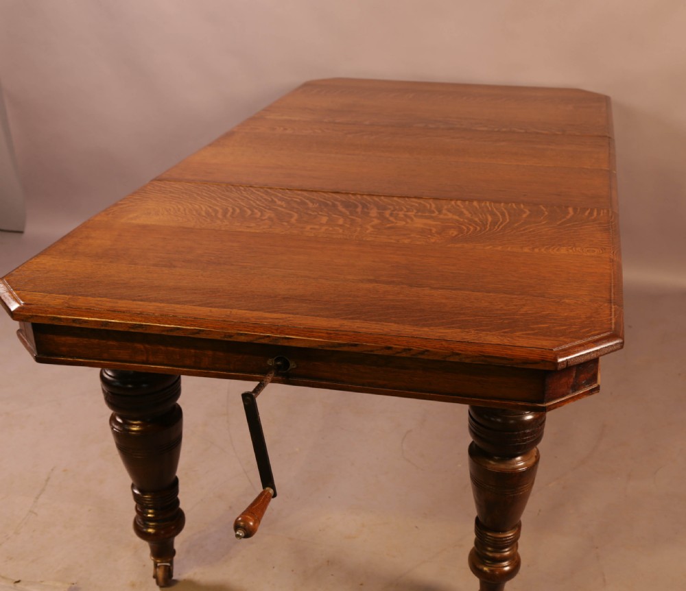 Oak Extending Dining Table 2 leaves View VII