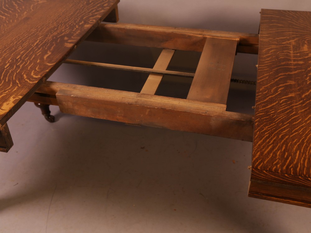 Oak Extending Dining Table 2 leaves View IX