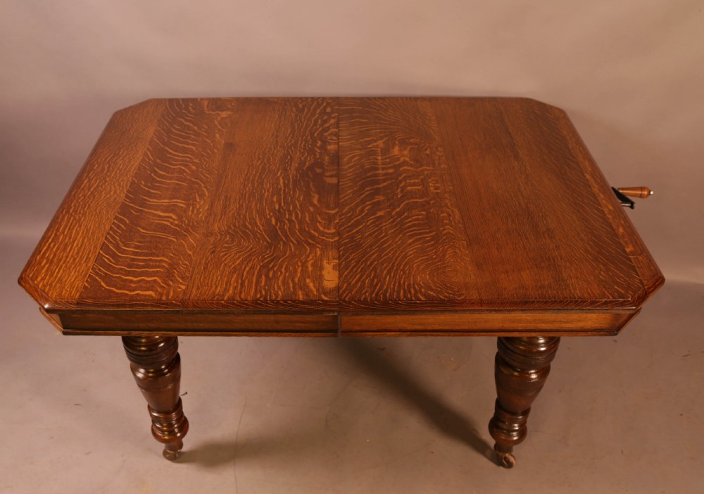 Oak Extending Dining Table 2 leaves View XI