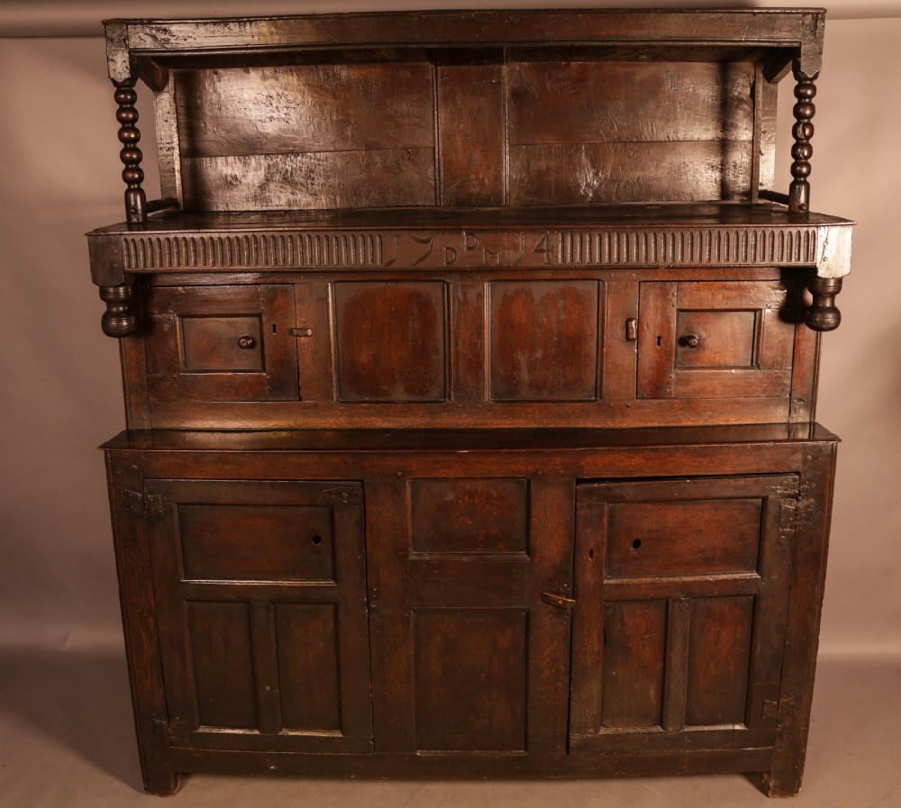 Rare 18th century Tridarn c 1714