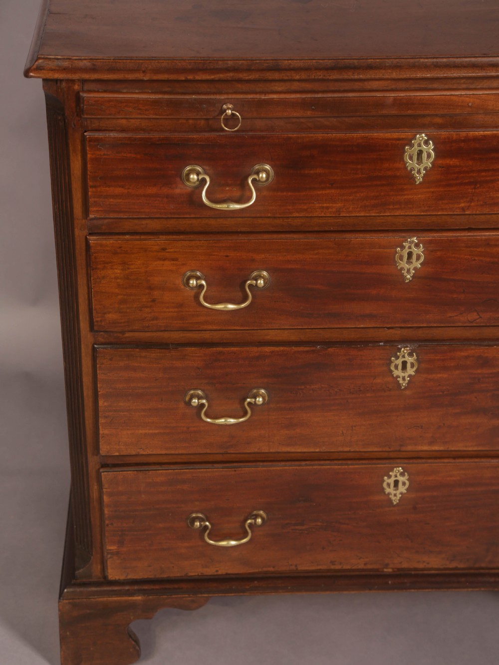 A Georgian chest of Drawers Small size View VII